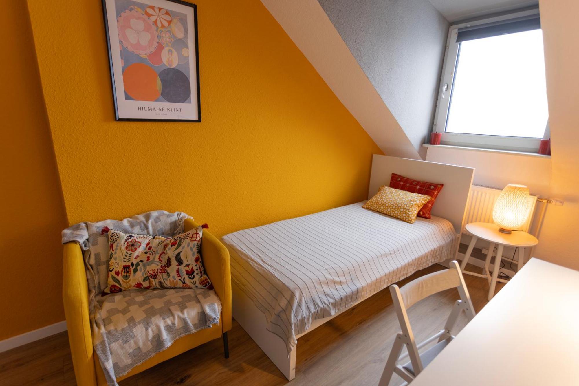 شقة Big Flat With Fresh Renovation, Free Parking, Sonyps, Netflix دوسبرغ المظهر الخارجي الصورة